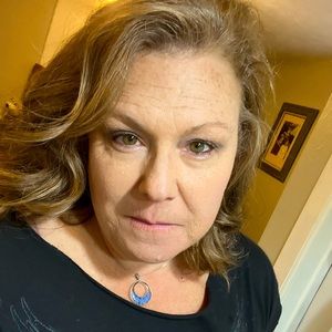 Meet your Posher, Karin